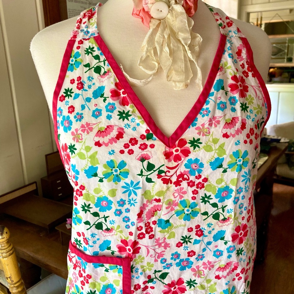 Floral Apron with Red Trim